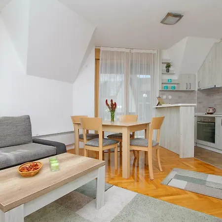 Apartment Luna